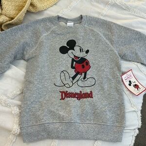 Disneyland grey sweatshirt for kids size 7/8
